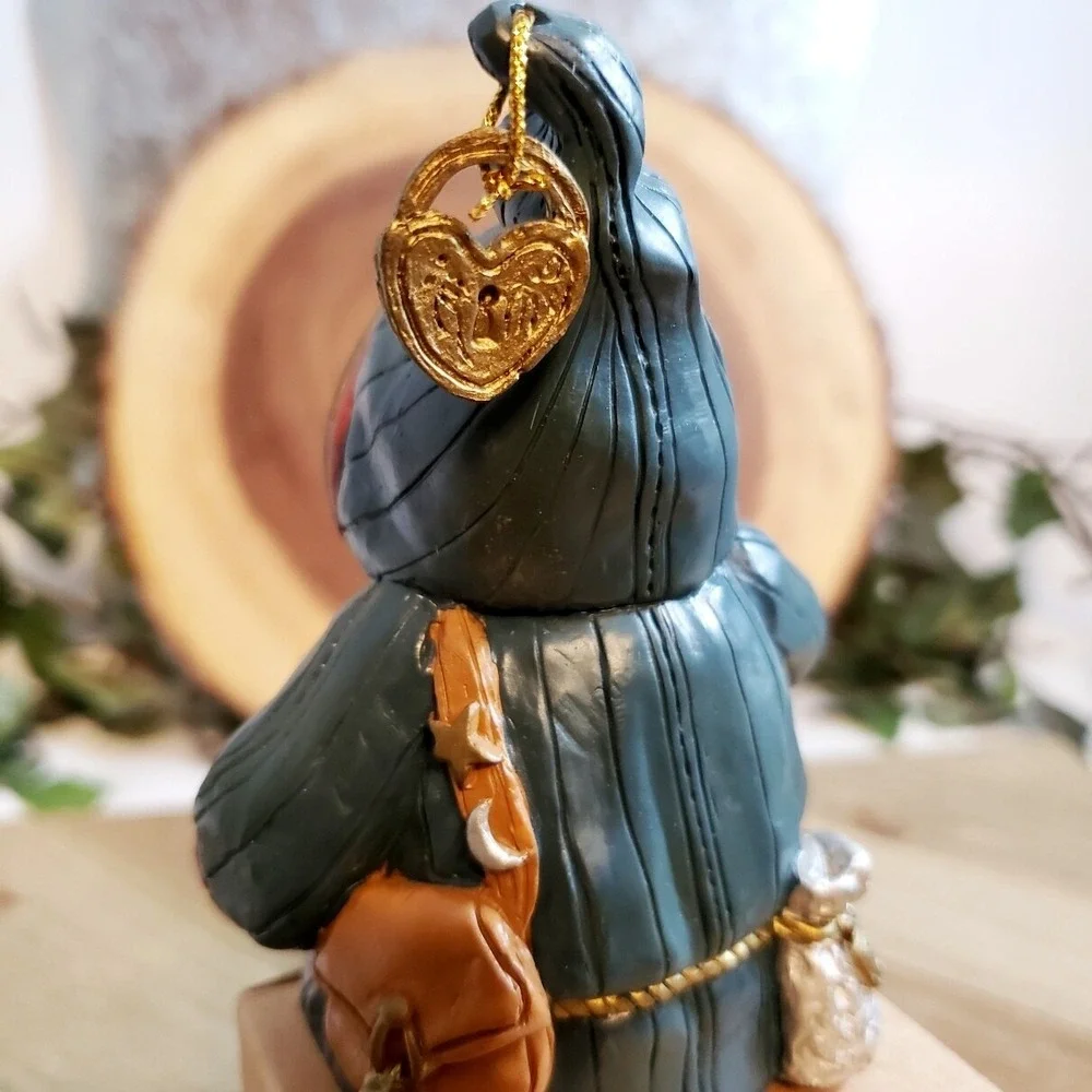 The Keeper Of Secrets Mantle or Shelf Figurine Shenandoah New Old Stock NIB